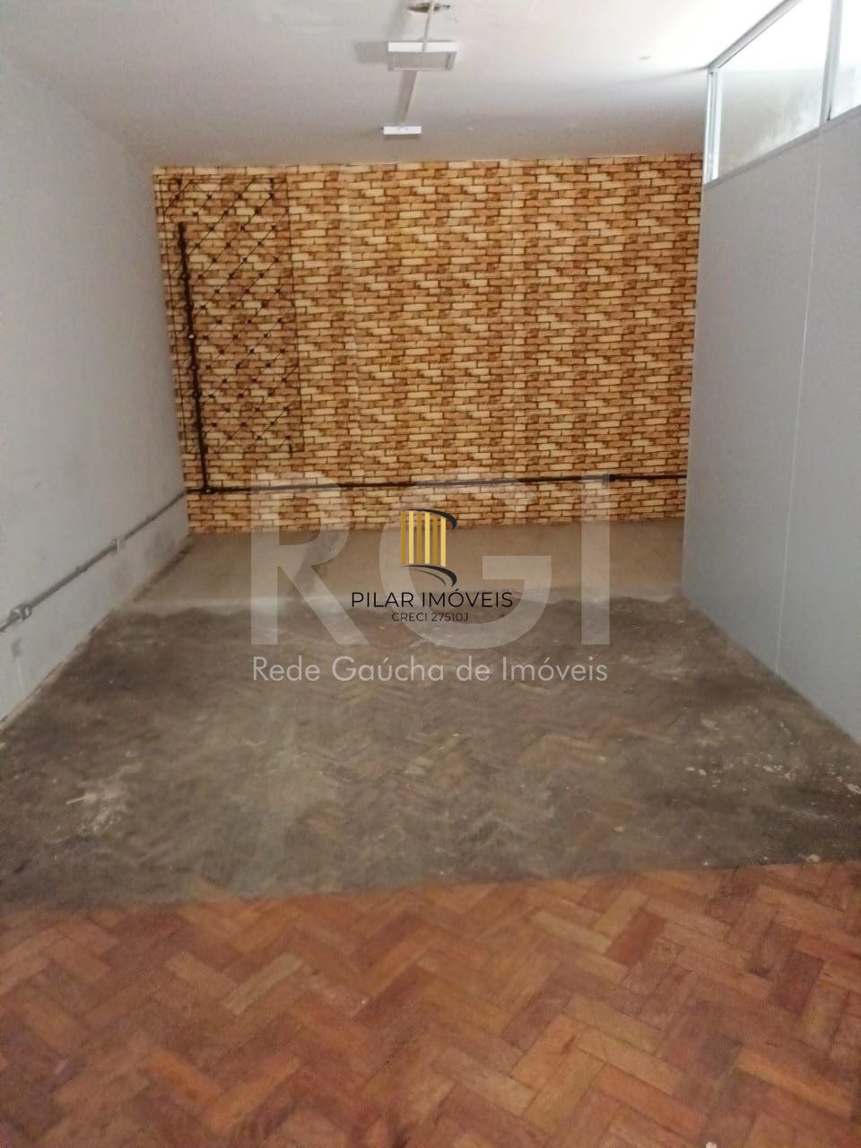 Conjunto/Sala para Venda - 85m², 0 dormitórios, Centro