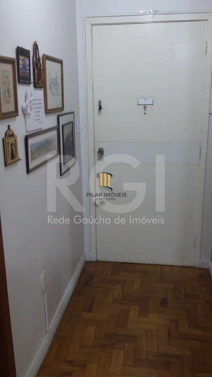 Apartamento  2 quartos , 2 banheiros e garagem  Praia de Belas!