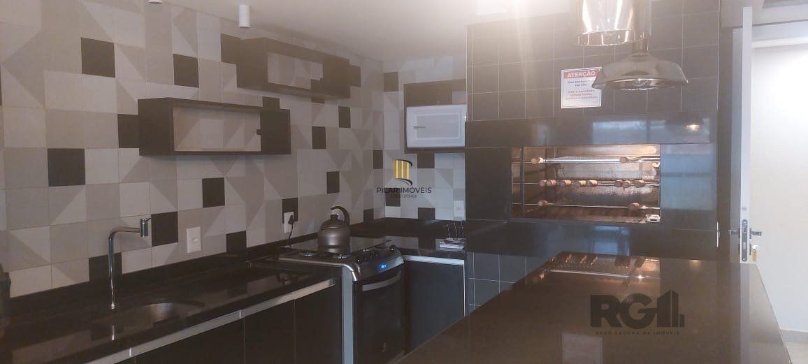 Apartamento 2 dormitórios no bairro Farroupilha