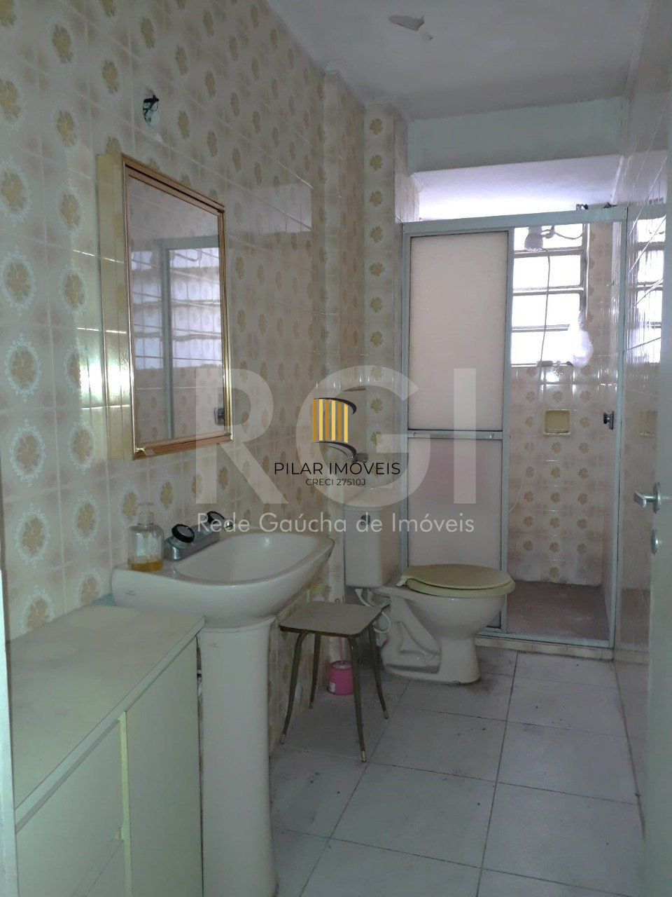 Apartamento 2 quartos , 2 banheiros com garagem na republica!