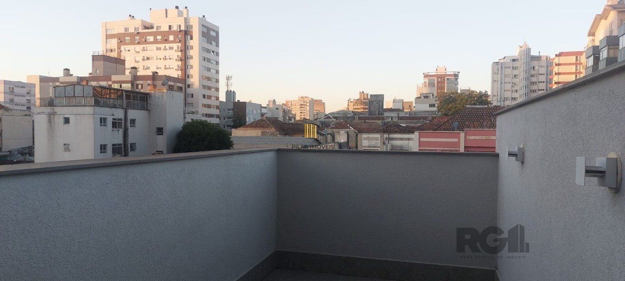 Apartamento 2 dormitórios no bairro Farroupilha