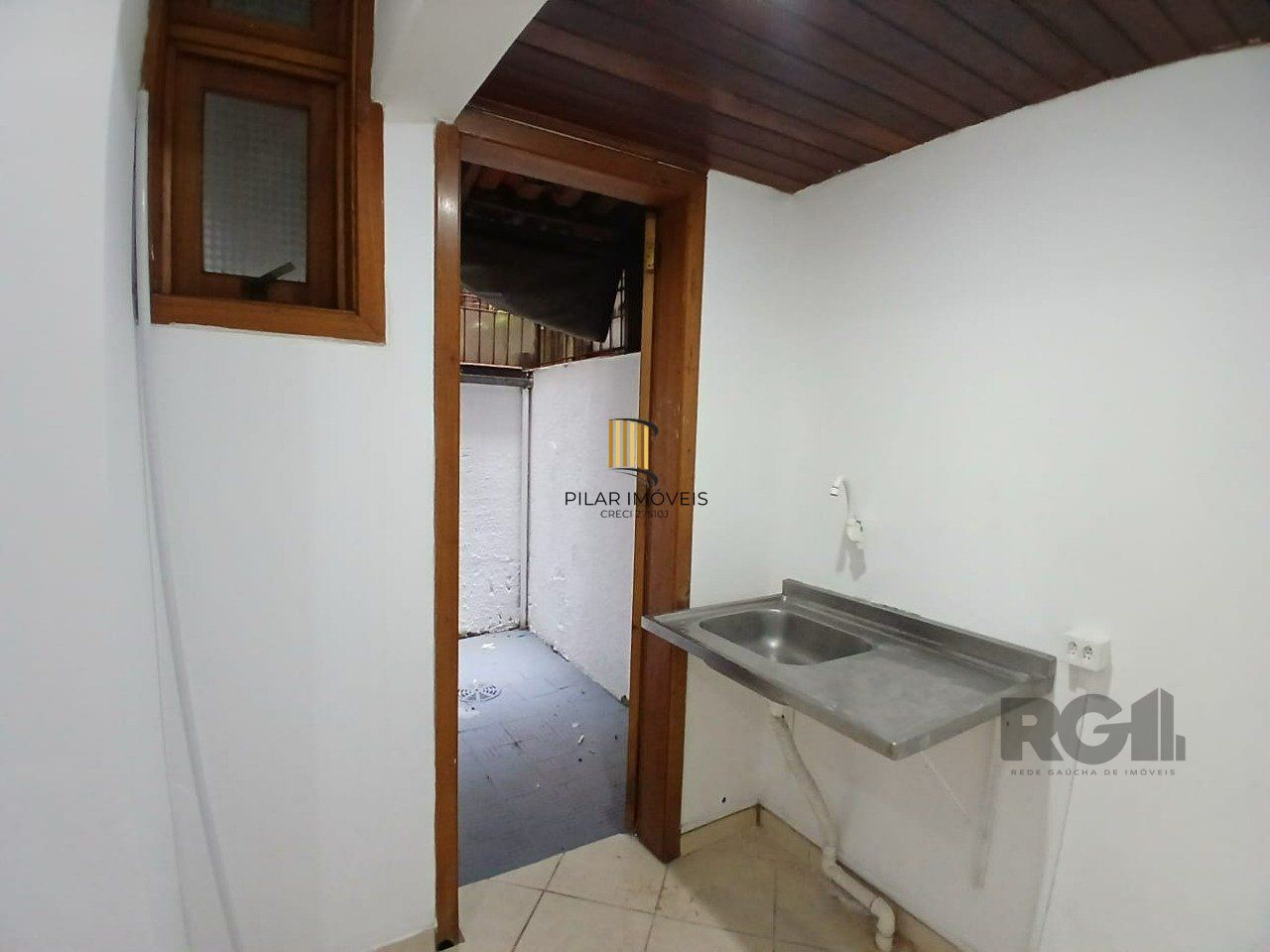 Apartamento  térreo de 1 quarto  42 m2 com patio 