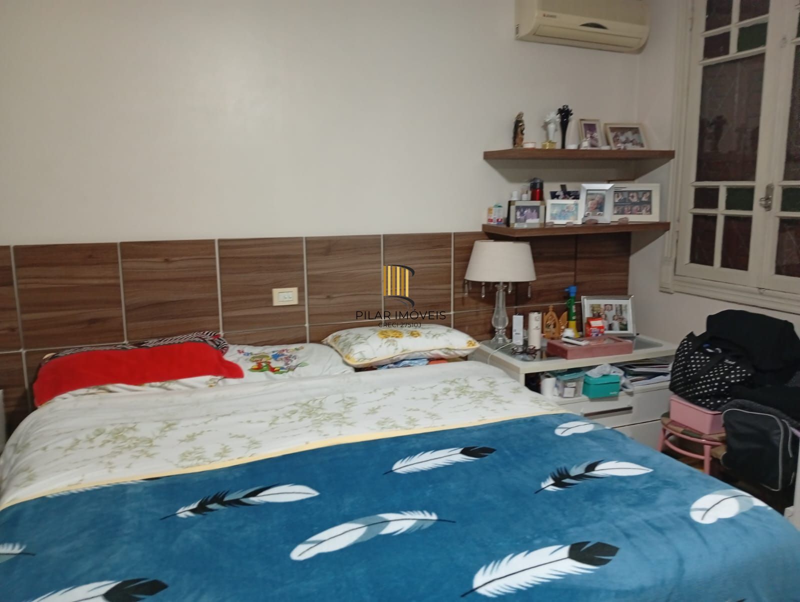Casa com 5 quartos , 7 banheiros e pátio!