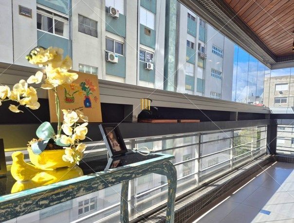 Apartamento com 2 quartos, 1 vaga e 80.75m² para vender na Independencia.