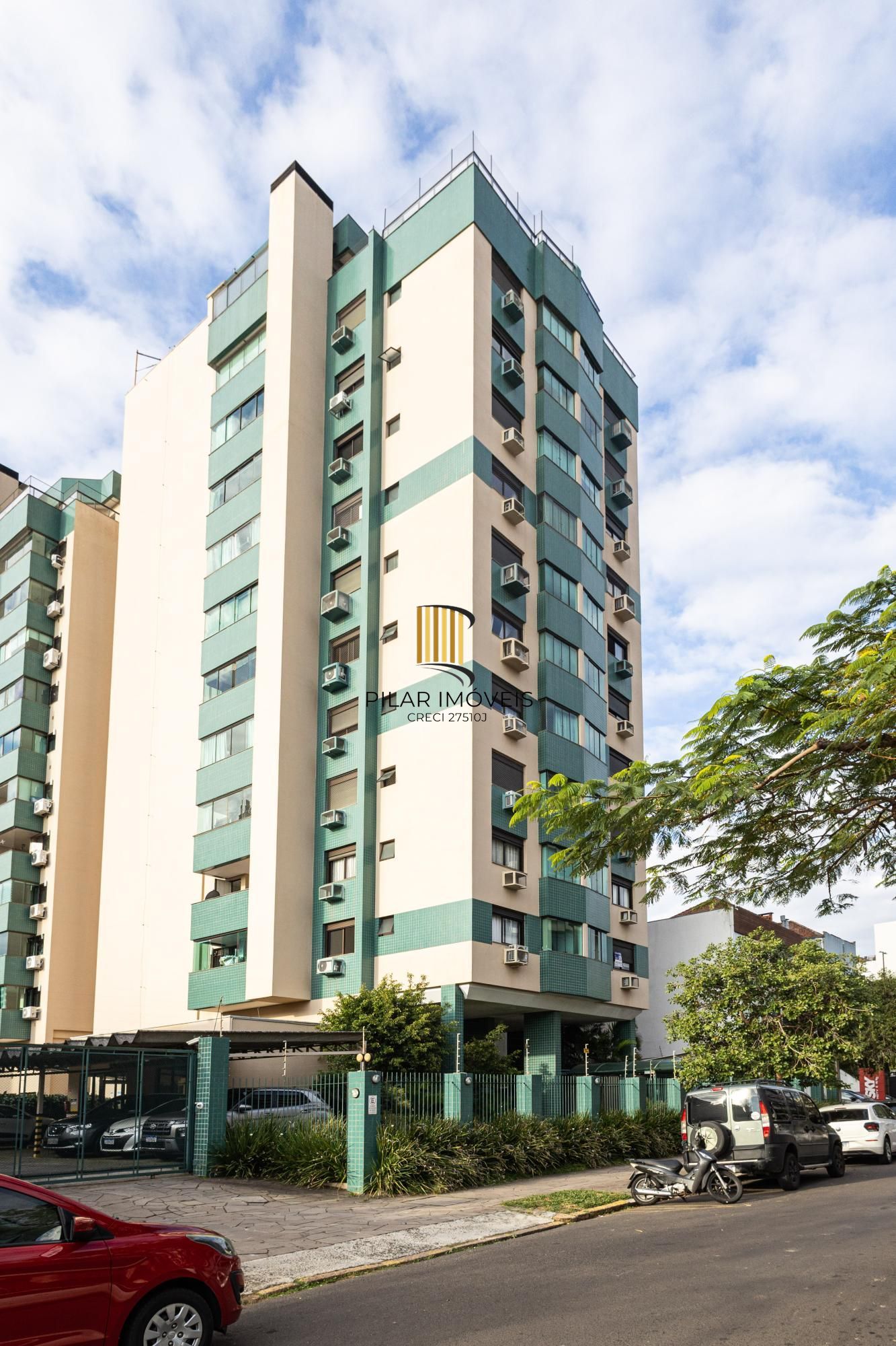 Cobertura com piscina e suíte