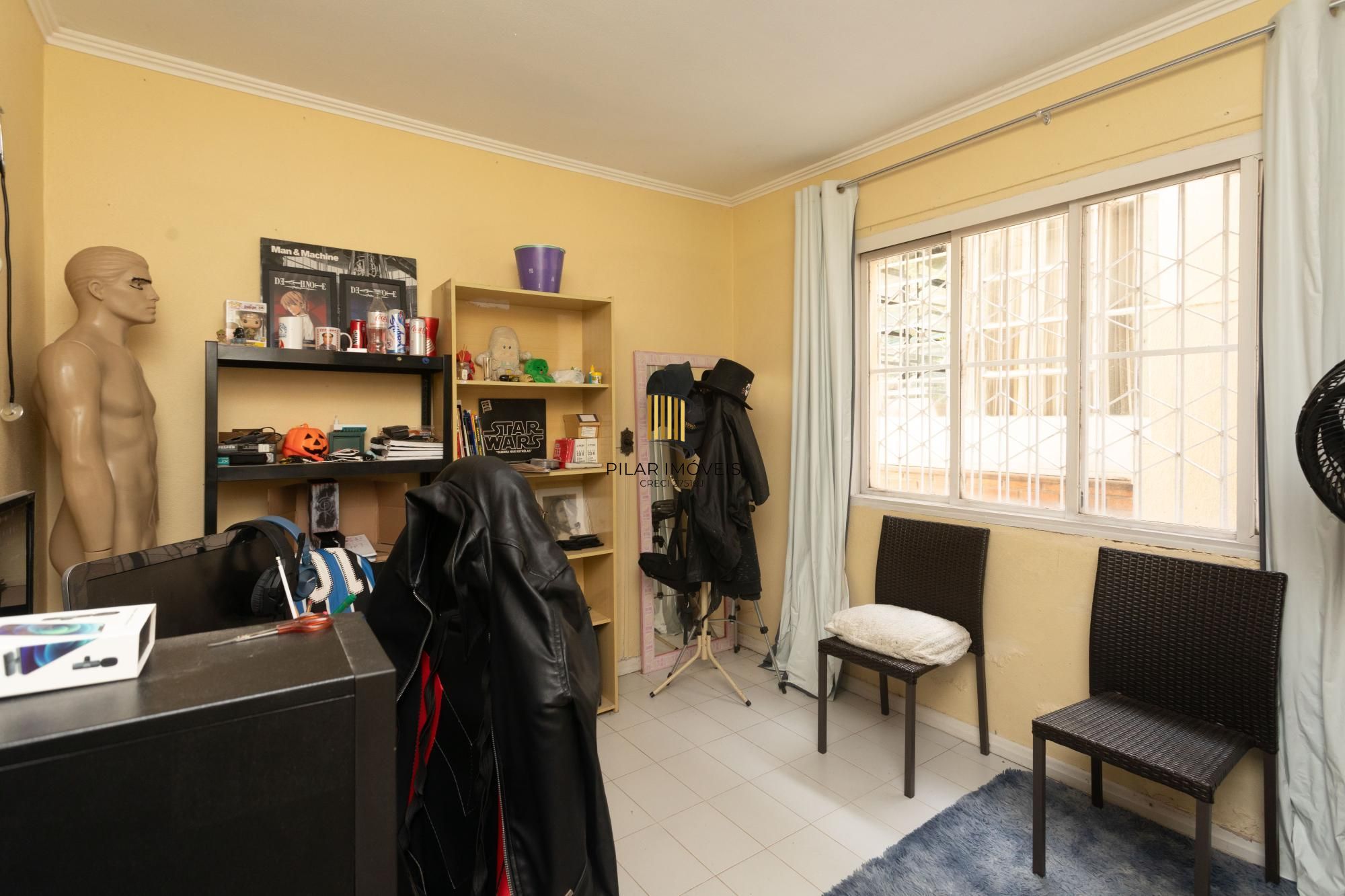 Casa com piscina e 470m2 no Chácara das Pedras