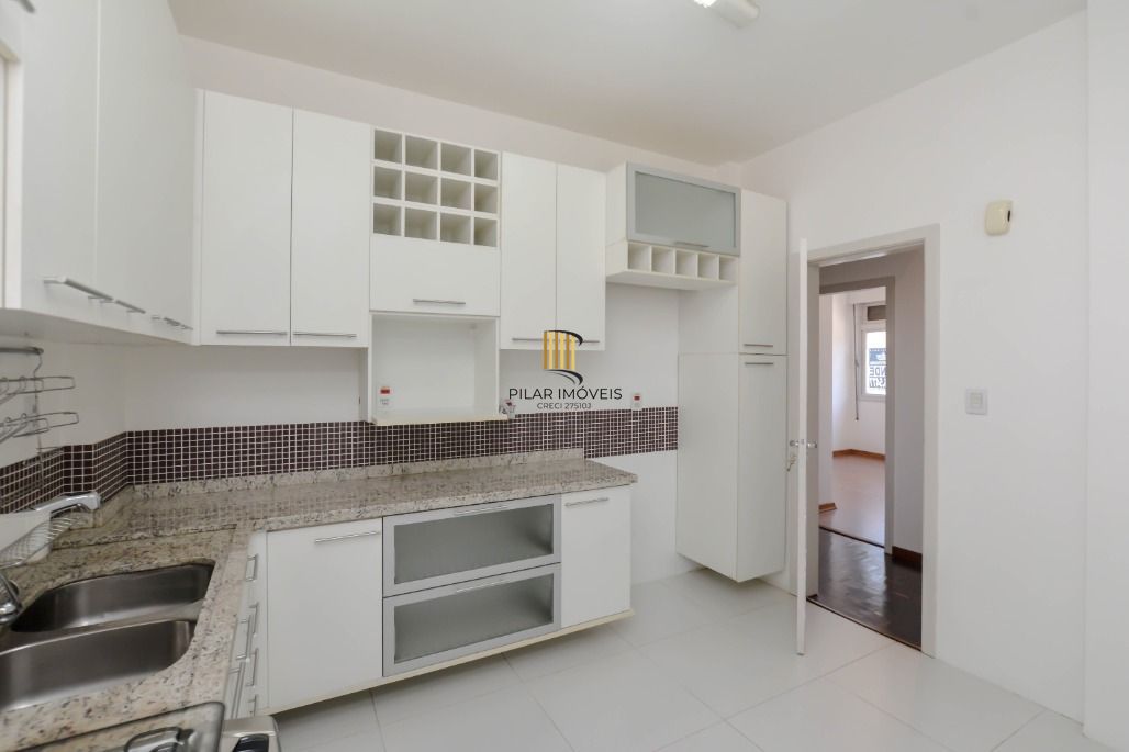Apartamento 3 dormitórios no bairro Bom Fim