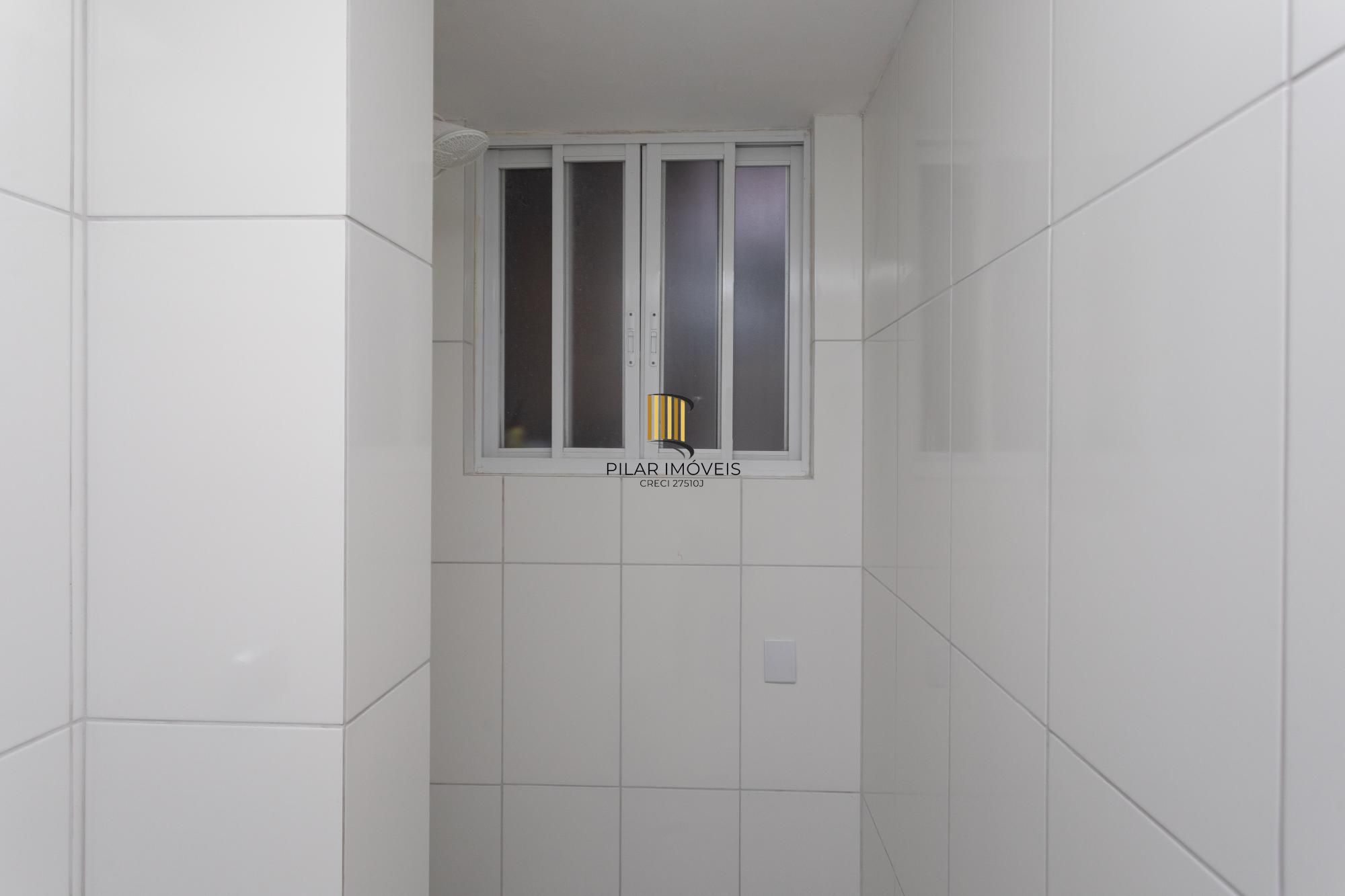 Apartamento Garden de dois dormitório Reformado passos da Redenção.