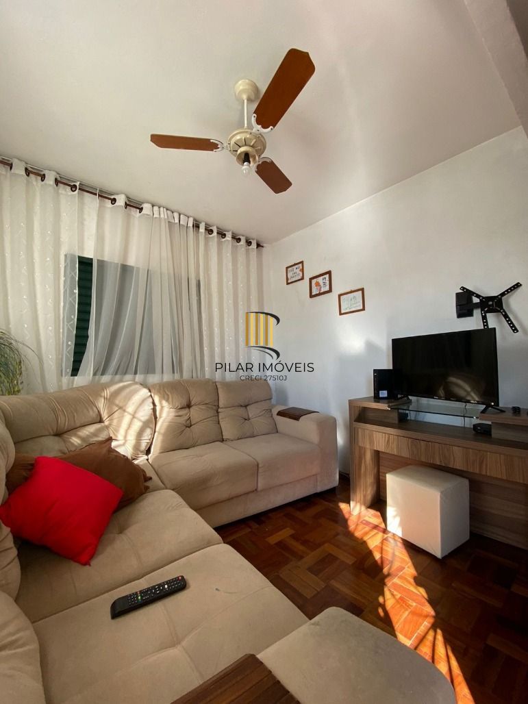 Casa 4 dorm. + 4 vagas 238m² Morro Santana - Porto Alegre