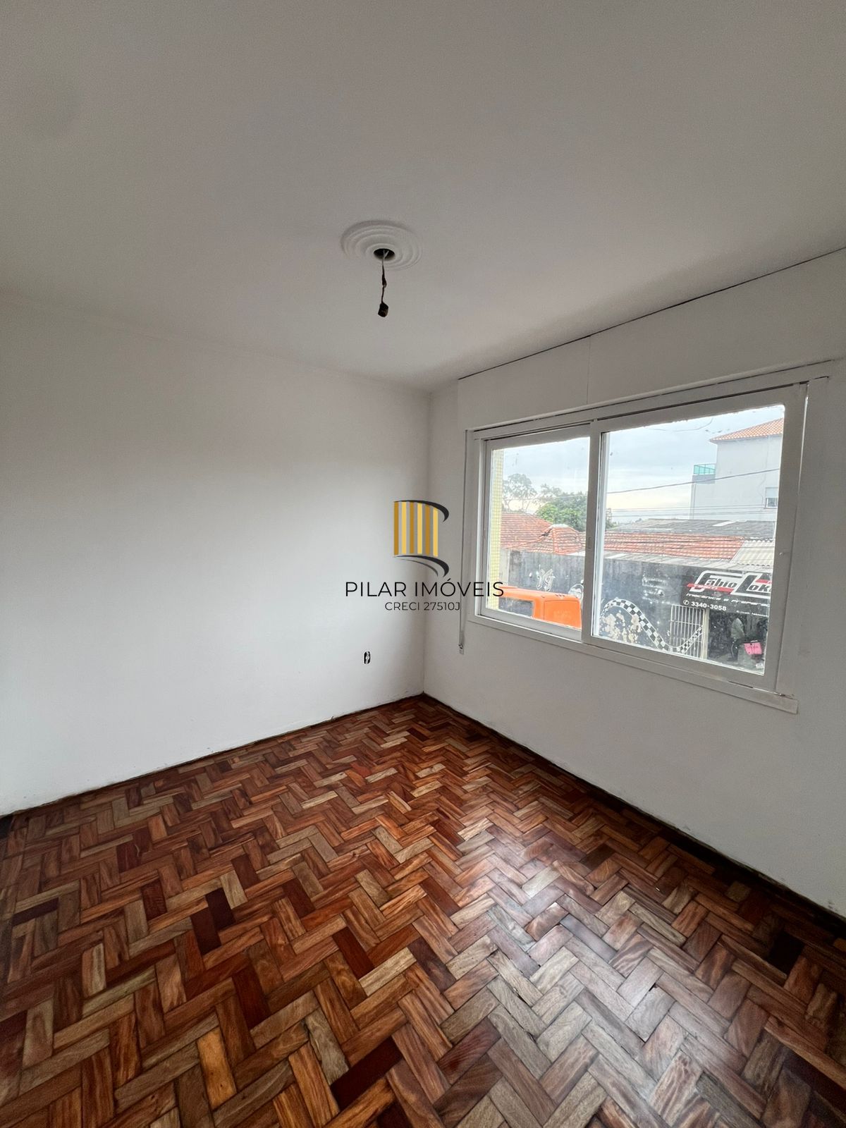 Apartamento 1 dormitório, 1 banheiro desocupado