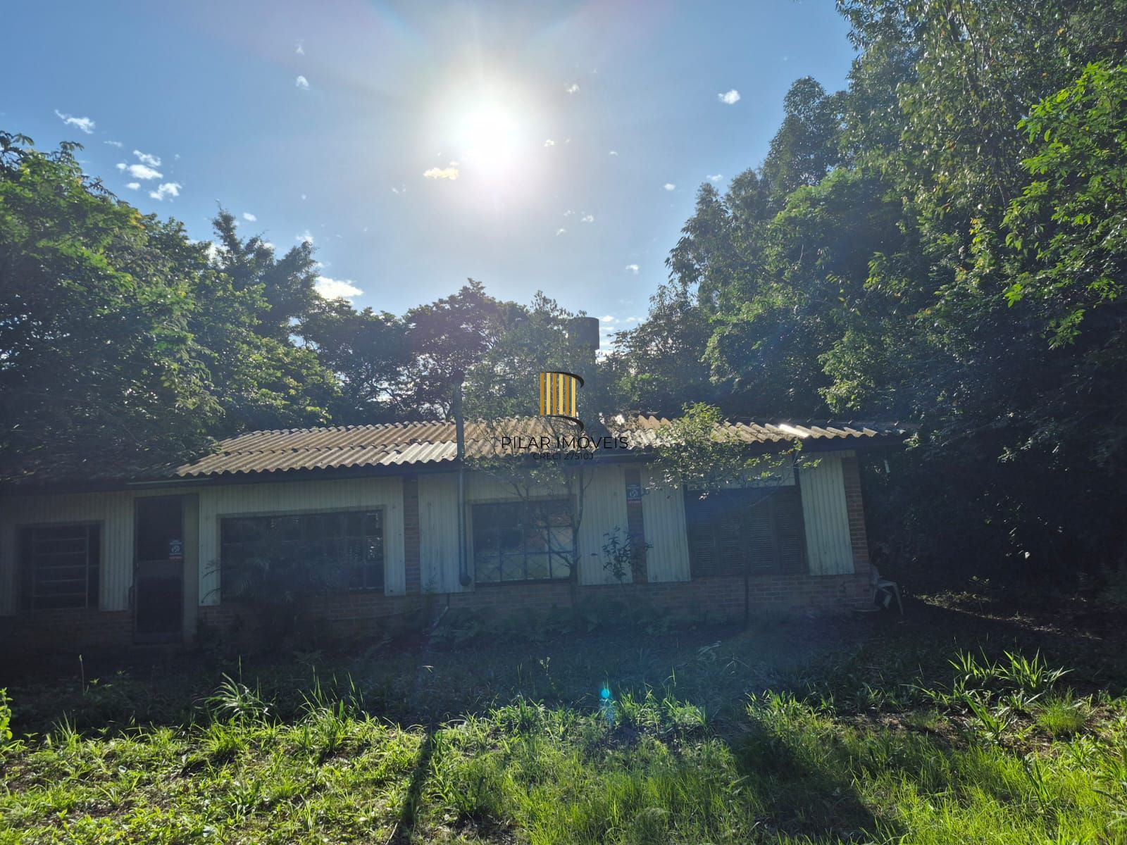 Sítio com 2.340m² em Viamão