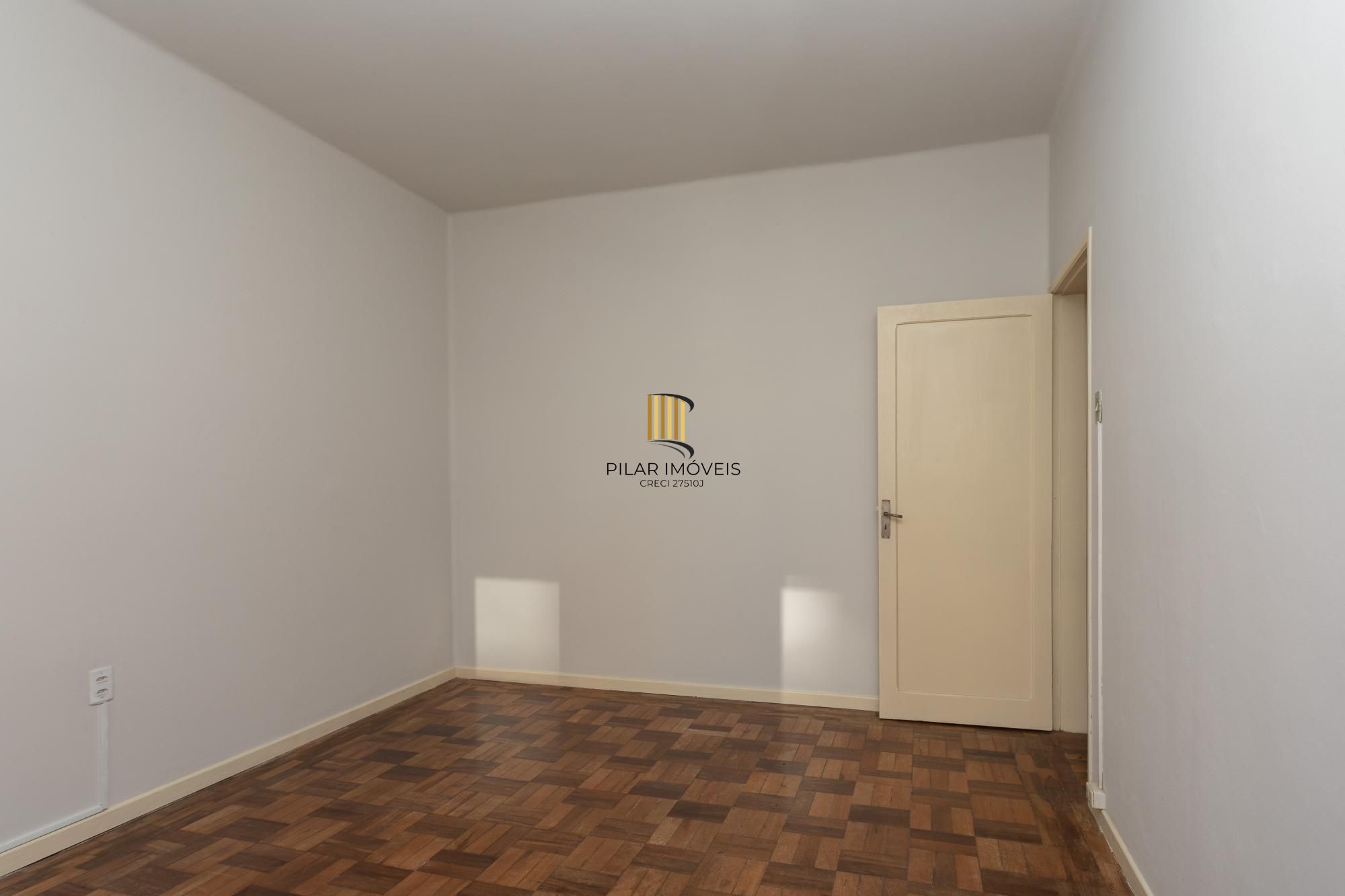 Apartamento à Venda – 74m² | 2 Dormitórios | Menino Deus – Porto Alegre/RS