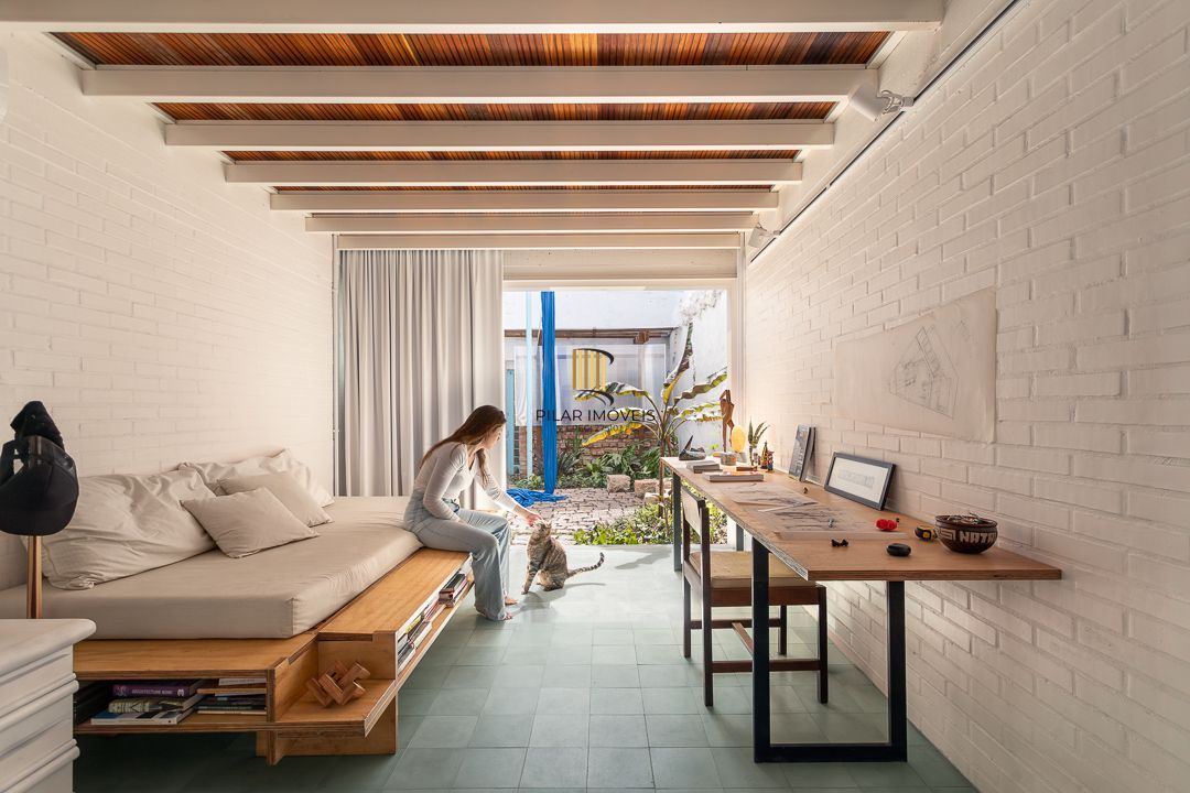 104m² de Arquitetura Inteligente e Design Exclusivo na Cidade Baixa