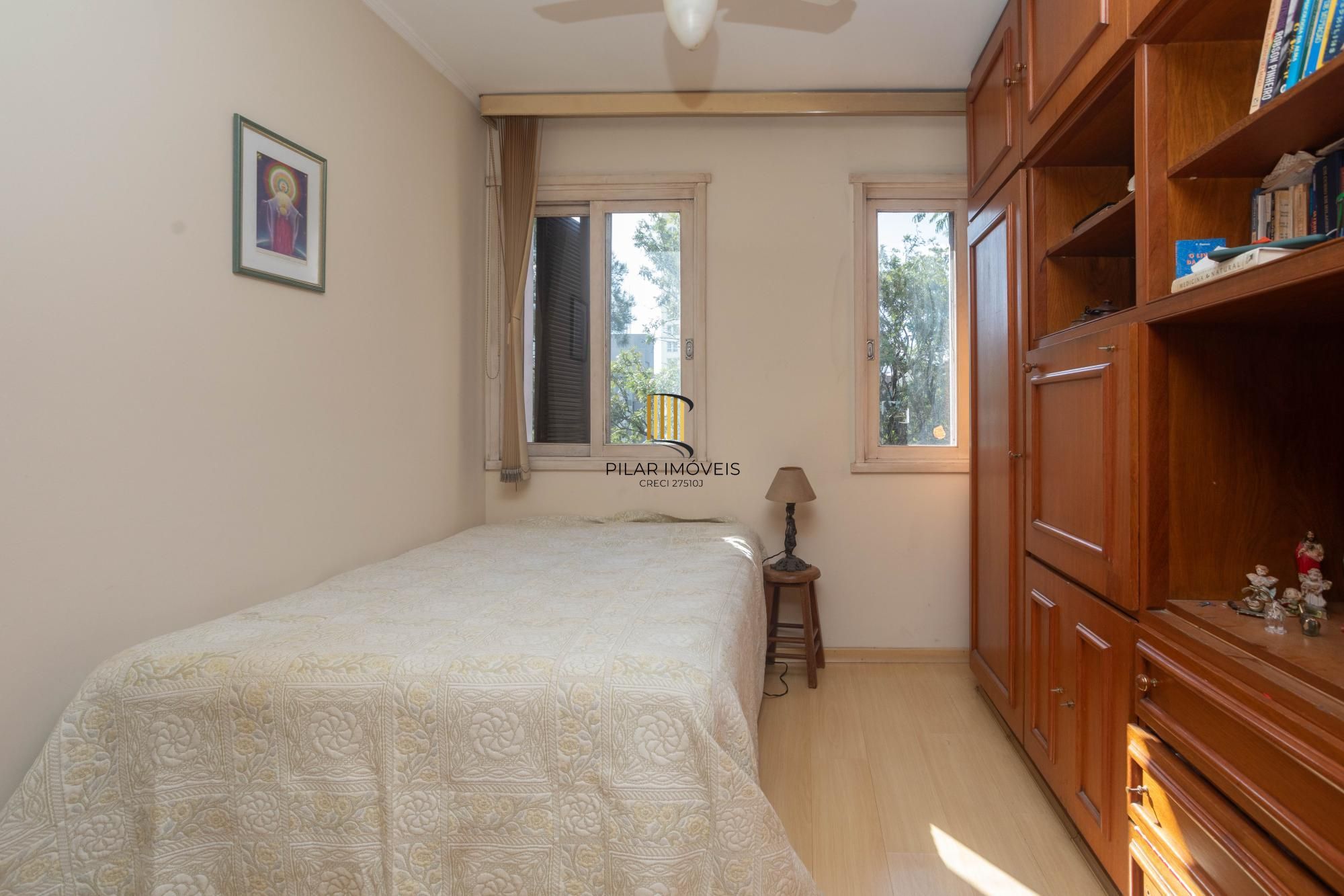 Cobertura na esquina da Nilo Peçanha com Carlos Gomes