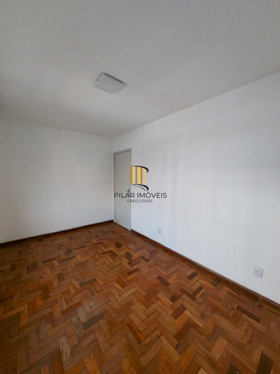 More na Cidade Baixa, a poucos passos da Redenção