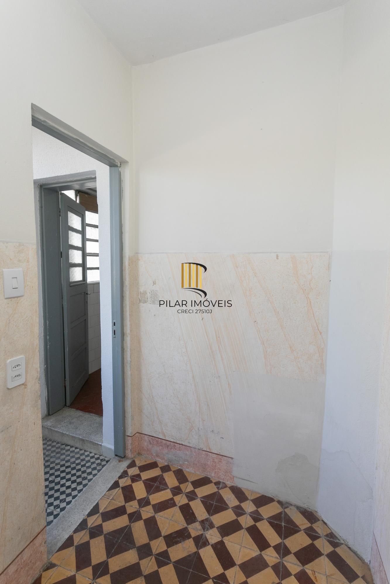 Apartamento de 2 dormitórios na Santana