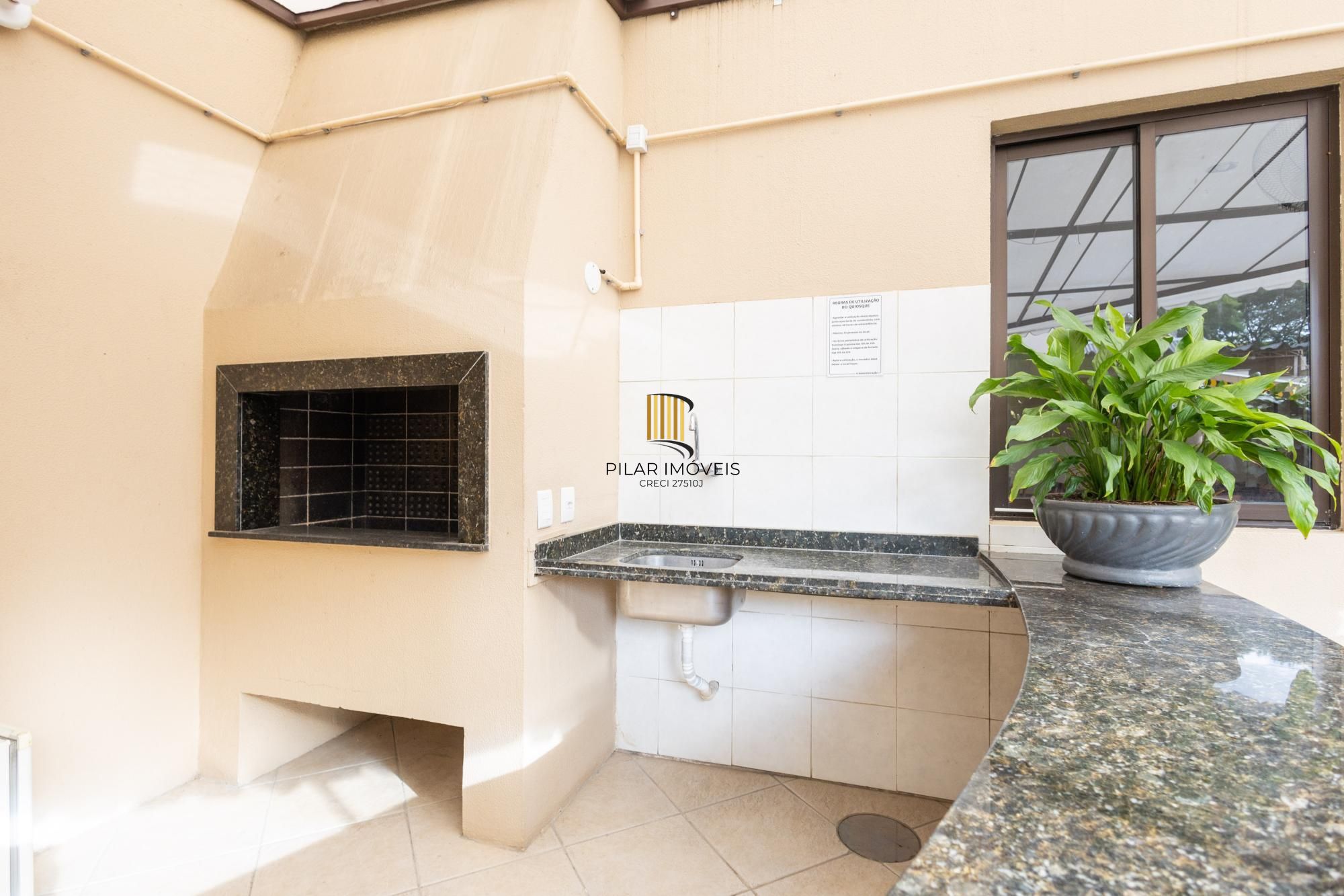 Cobertura com piscina e suíte