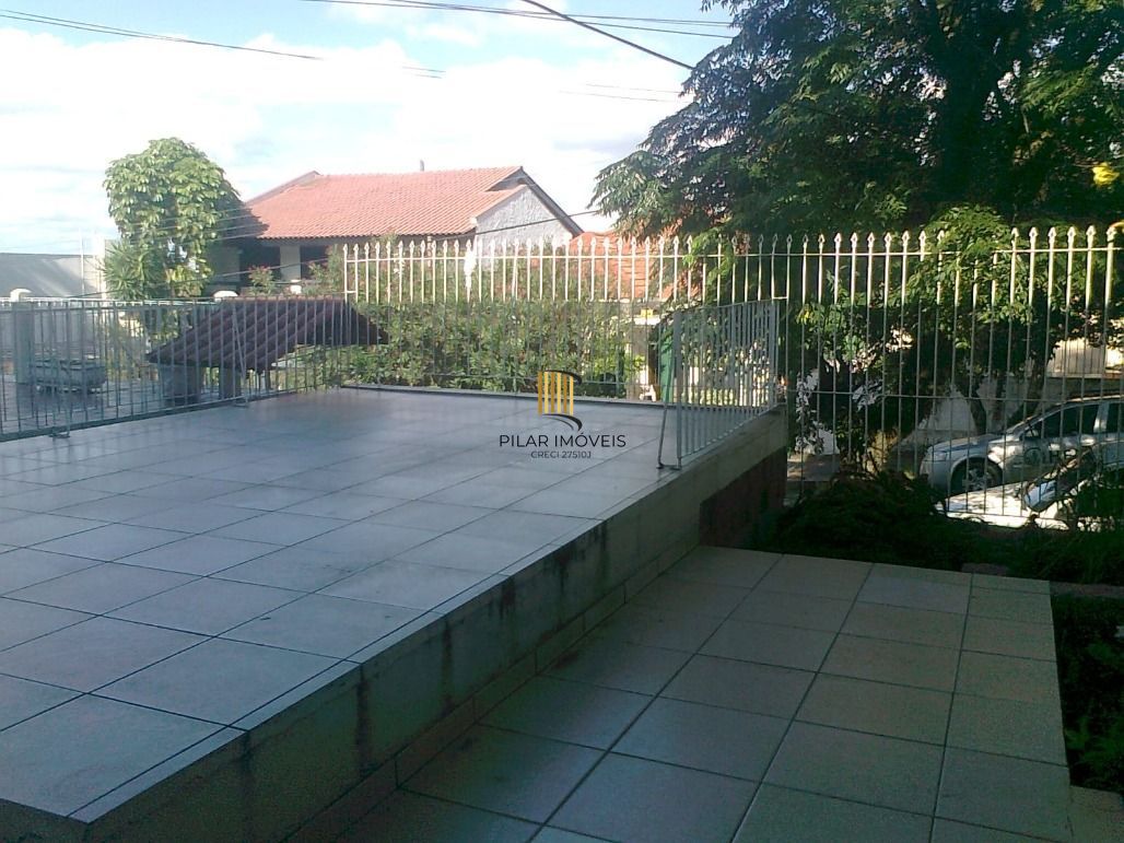 Casa 75m² 3 dorm. 1 varanda, 1 vaga  Jardim Sabará - Porto Alegre