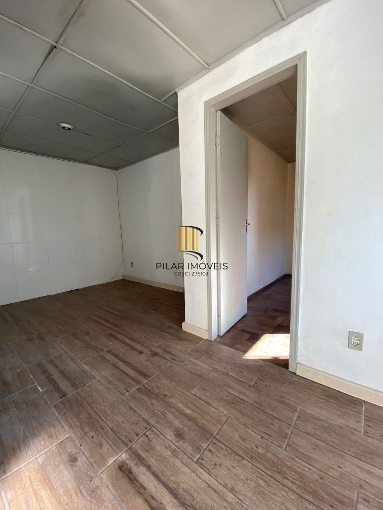 Casa 4 dorm. + 4 vagas 238m² Morro Santana - Porto Alegre