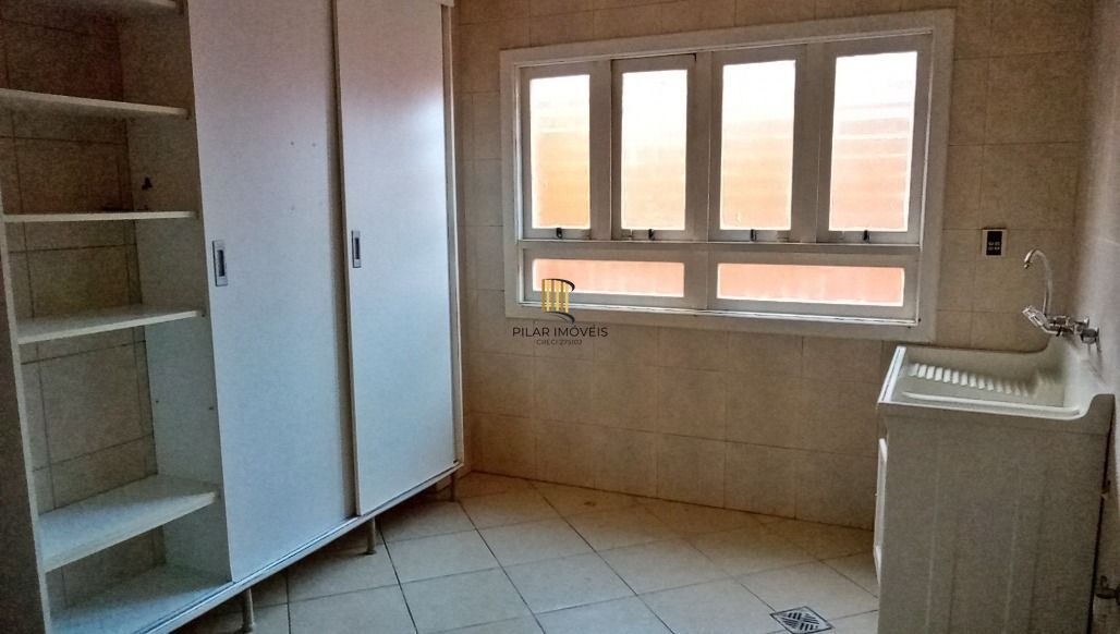 Casa de Condomínio 3 dormitórios no bairro São Lucas
