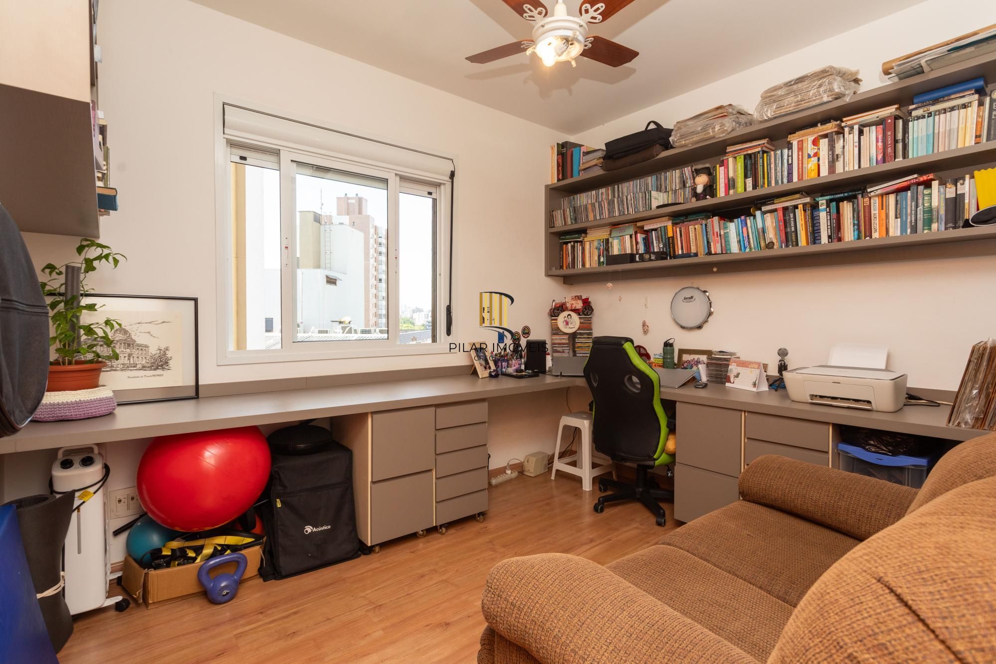 Apartamento com Suíte, 2 Vagas e Lazer de Clube