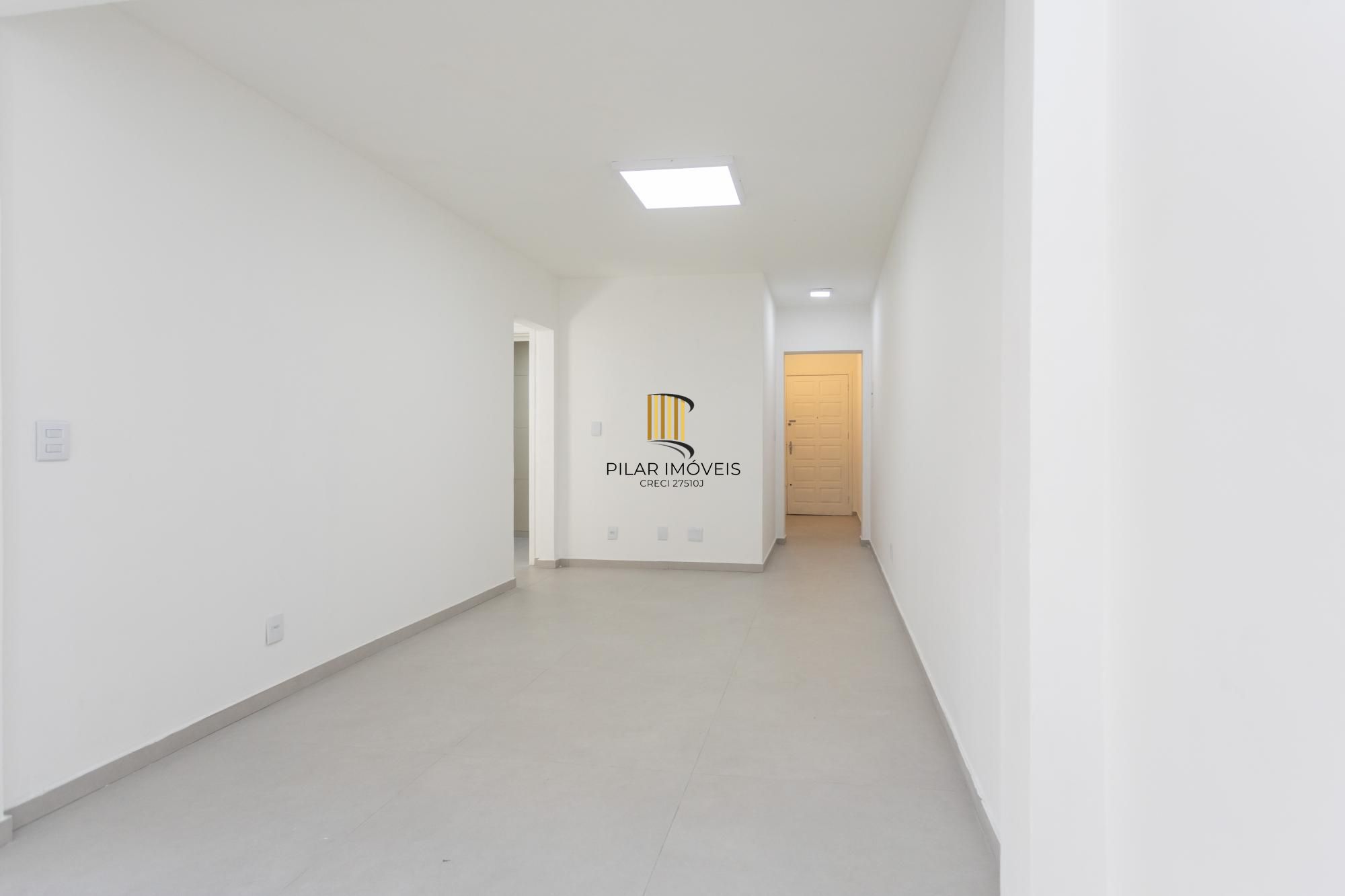 Apartamento Garden de dois dormitório Reformado passos da Redenção.