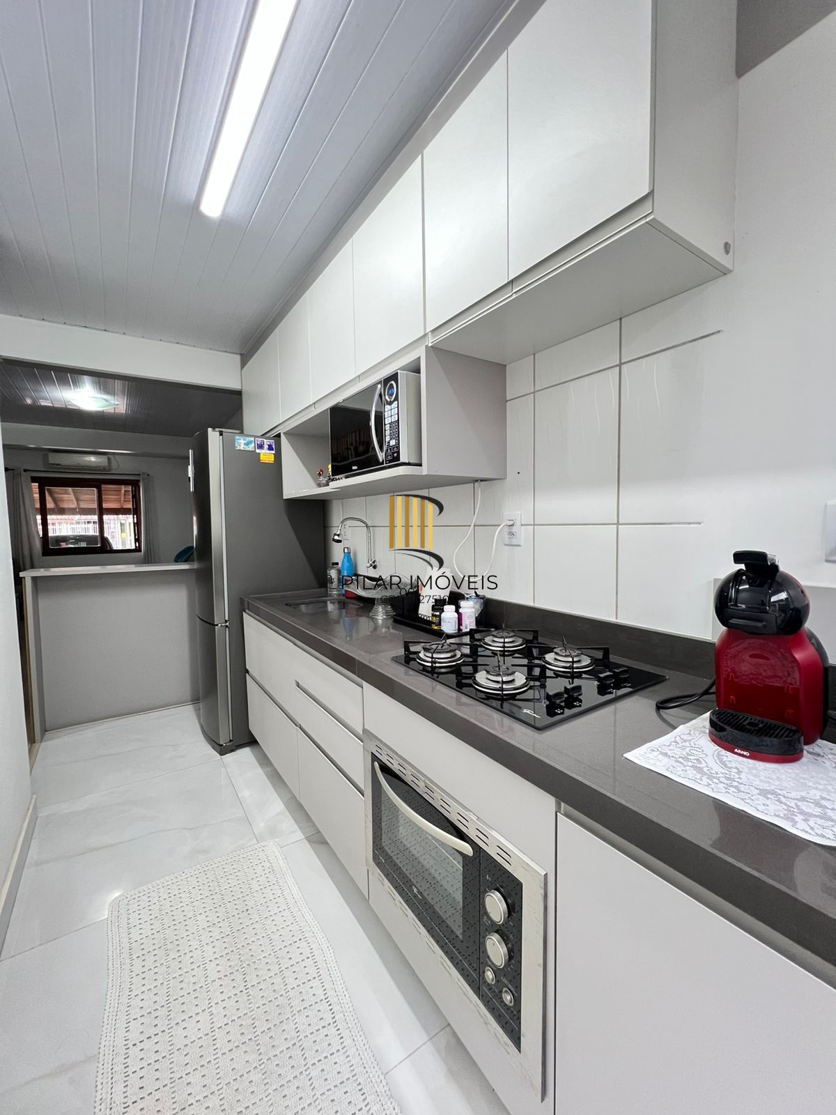 Casa na zonal de 3 dormitórios