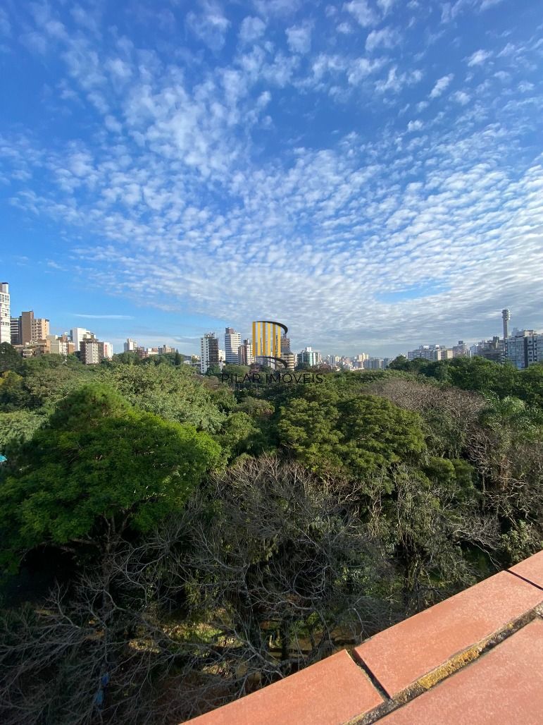 Cobertura 196m² 3 dorm. 1 Suíte + 2 vagas Petrópolis - Porto Alegre