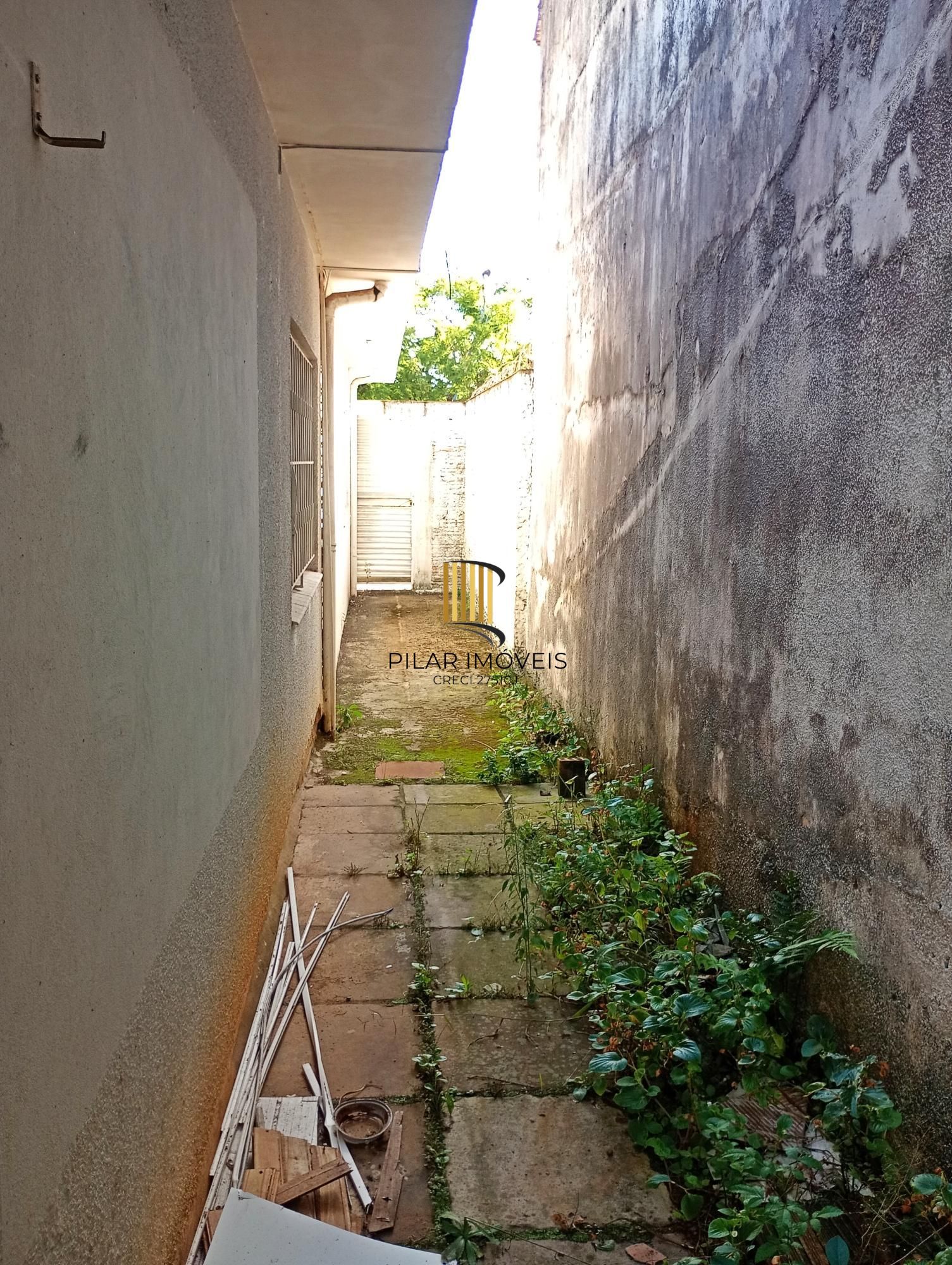 Casa com 3 suítes próxima ao Iguatemi e Parque Germânia