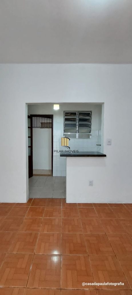 Oportunidade Única! JK Térreo com Pátio na Cidade Baixa!