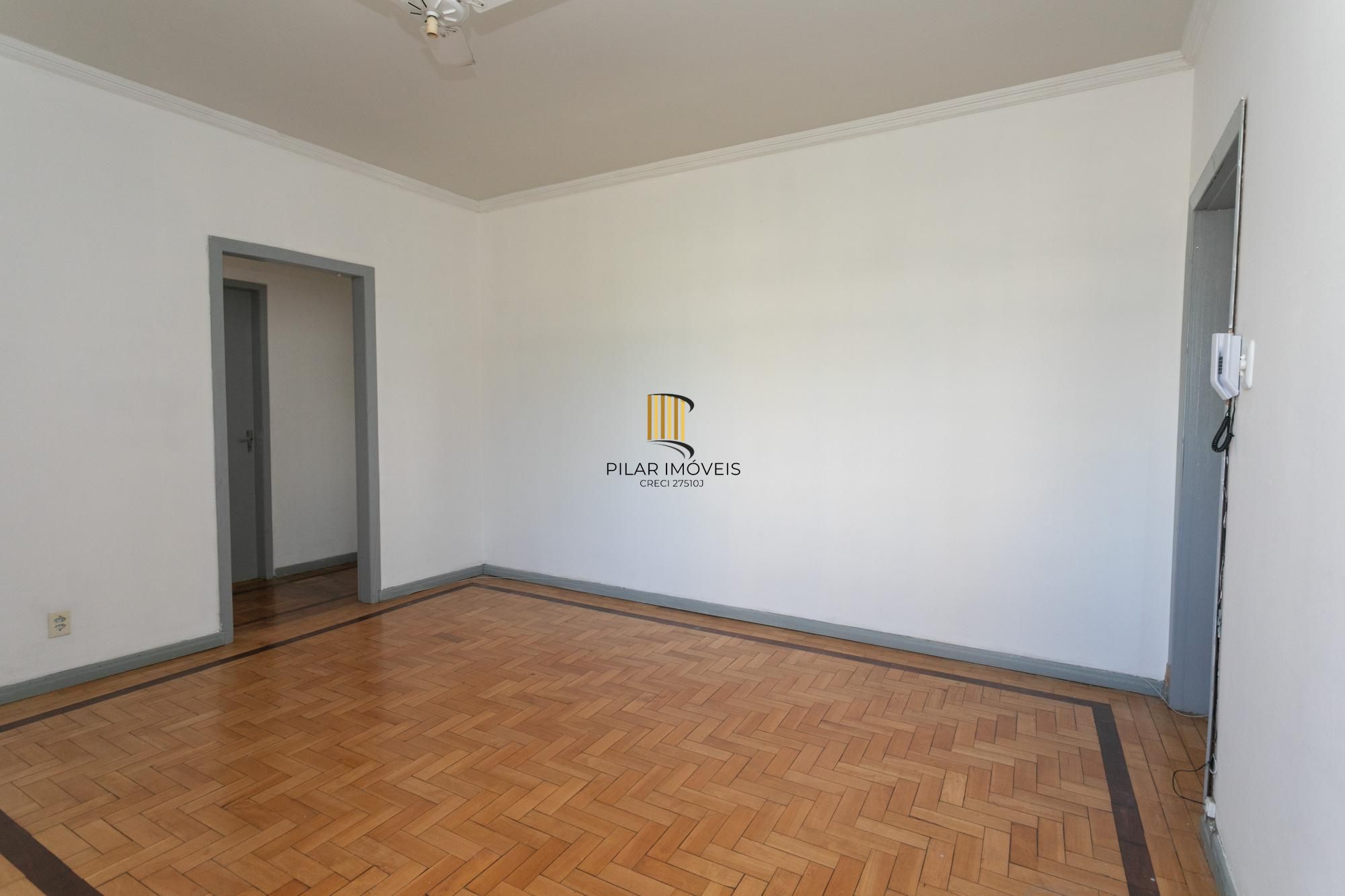 Apartamento de 2 dormitórios na Santana