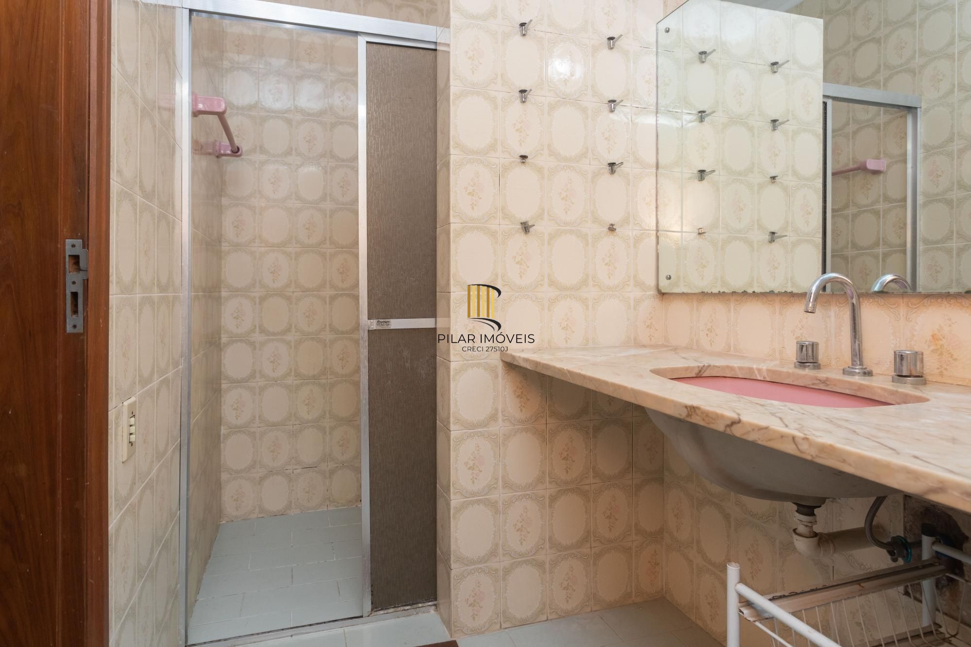 Casa à venda no bairro Chácara das Pedras