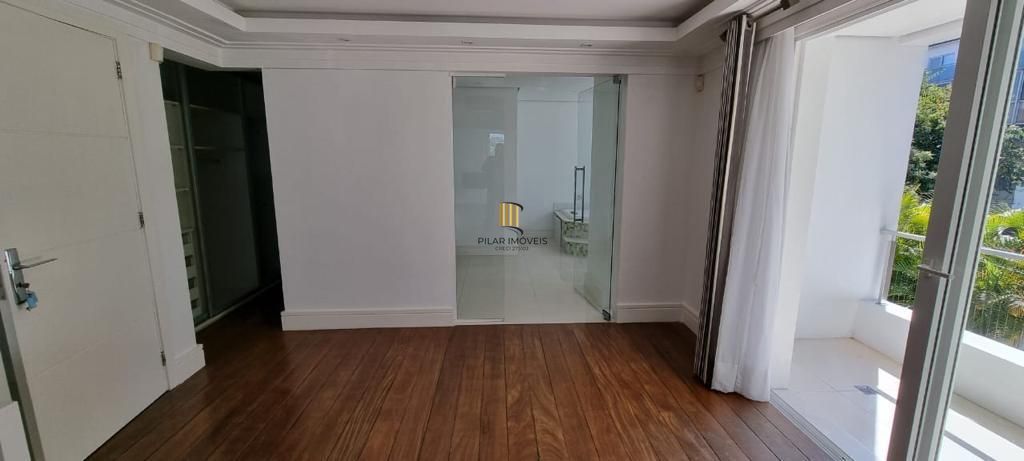 Casa com 3 suítes e piscina no Boa Vista