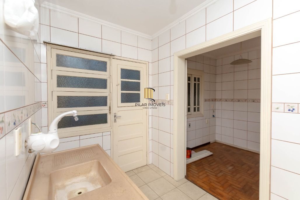 Apartamento 3 dorm. 88m² Azenha - Porto Alegre