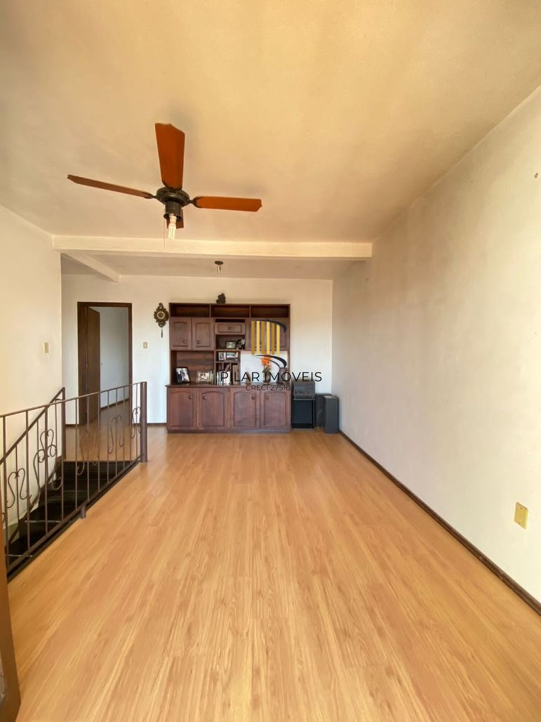 Casa 4 dorm. + 4 vagas 238m² Morro Santana - Porto Alegre