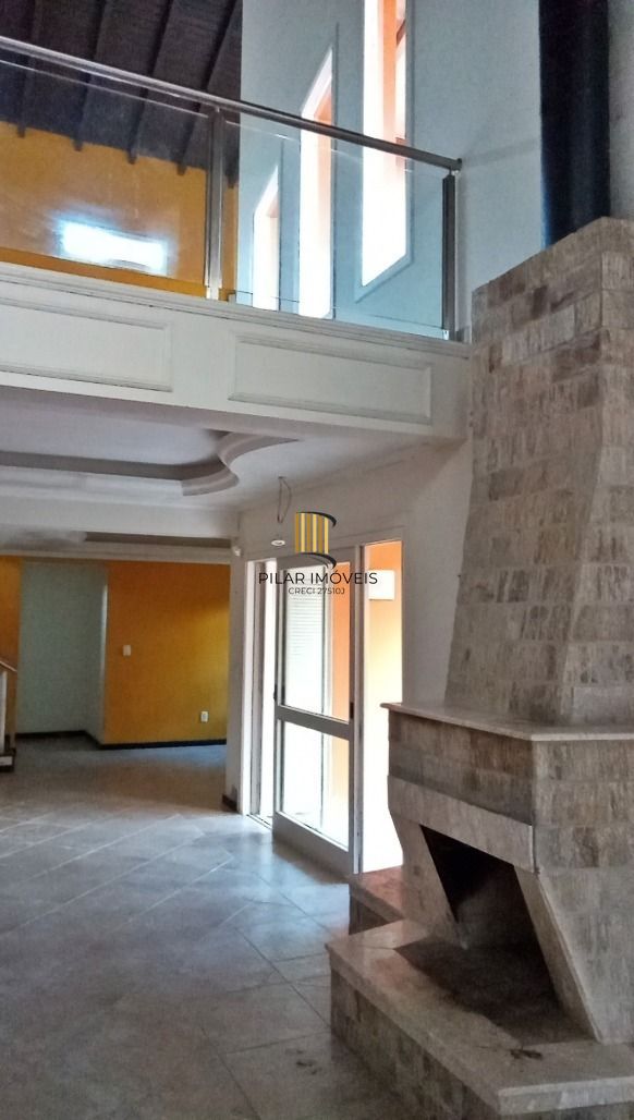 Casa de Condomínio 3 dormitórios no bairro São Lucas