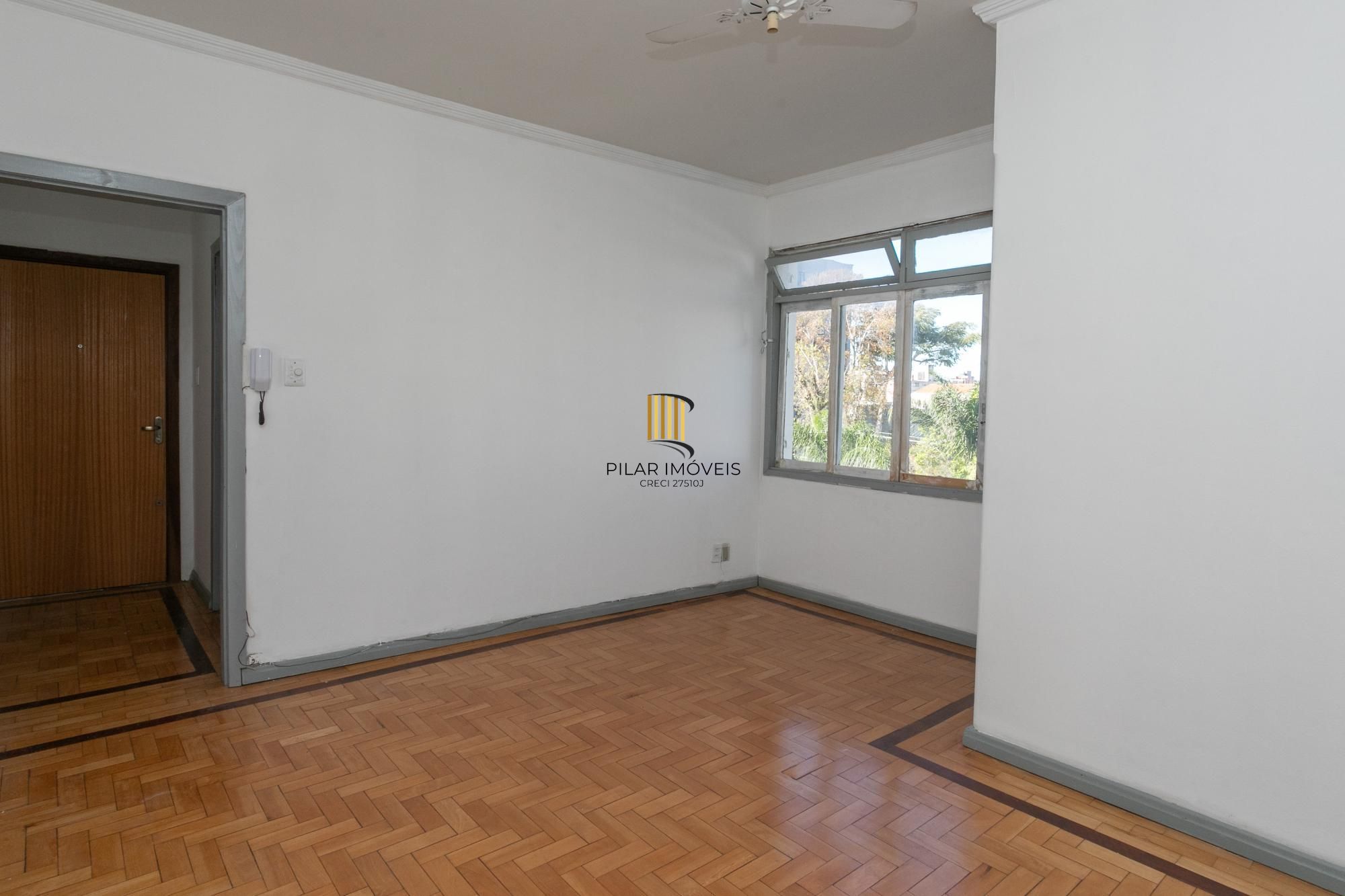 Apartamento de 2 dormitórios na Santana