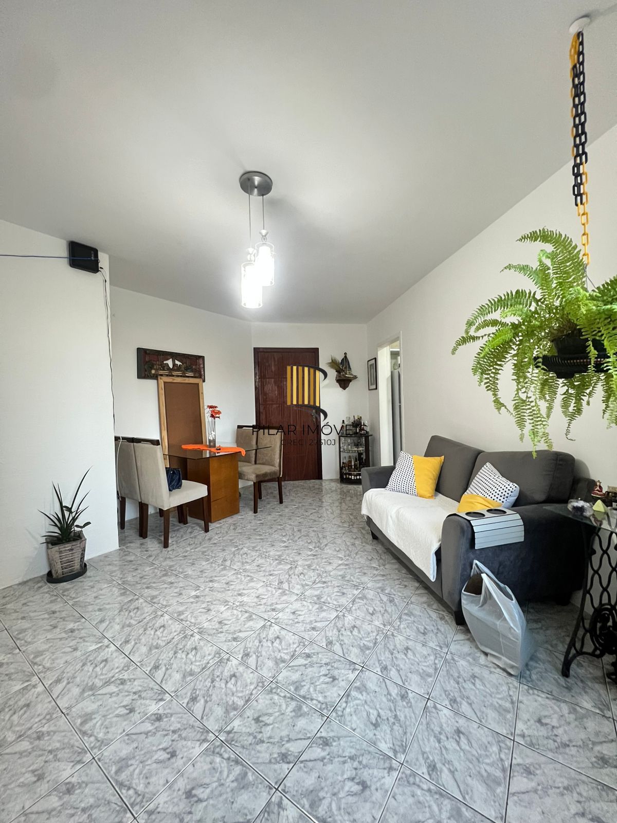 Apartamento 2 dormitórios no bairro Tristeza