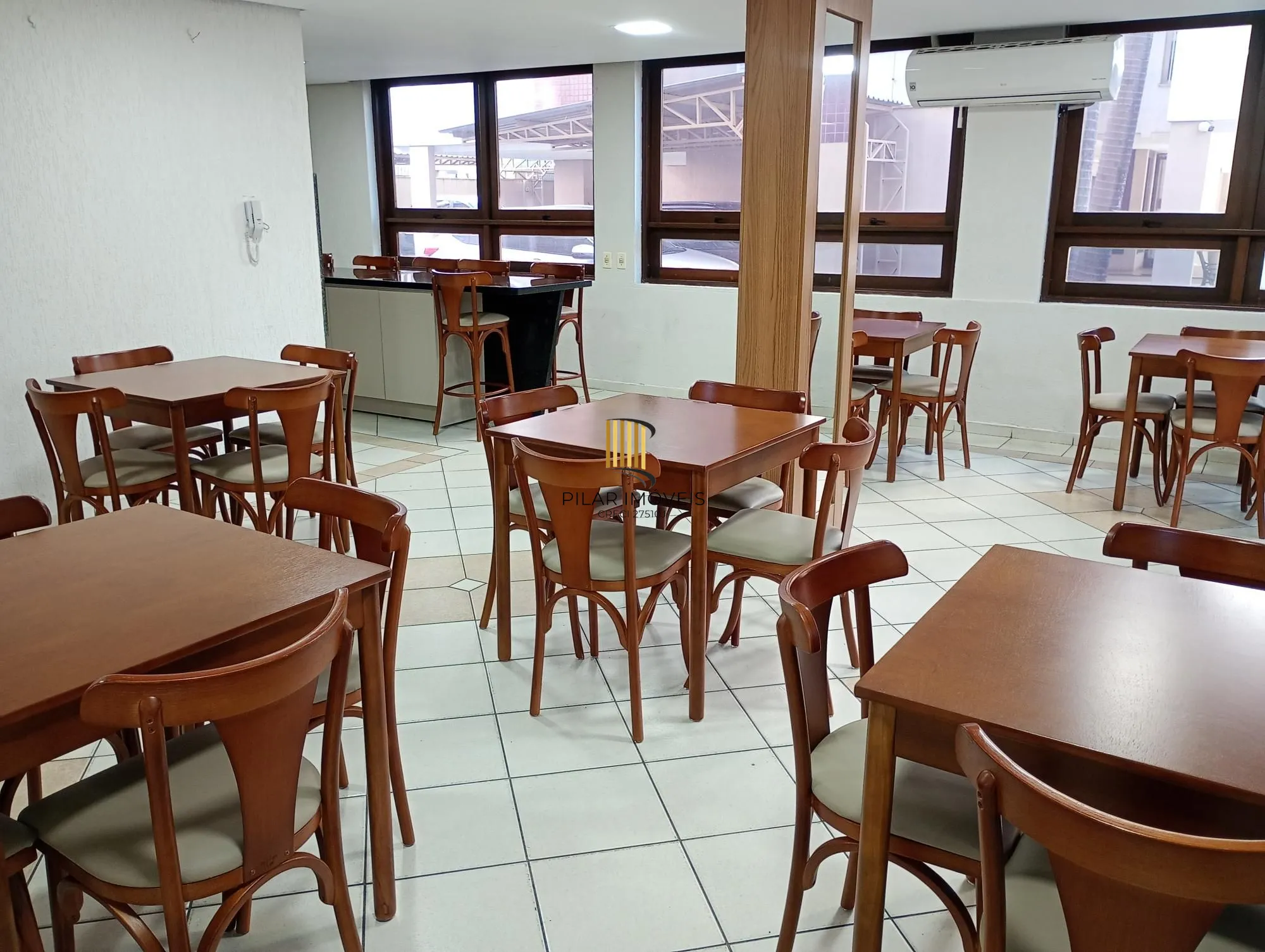 Apartamento 3 quartos, 1 suíte a uma quadra da Plínio