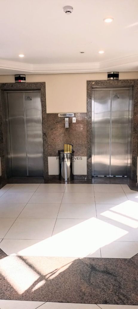 Sala comercial na Padre Chagas, Ed. Windmills Work Center