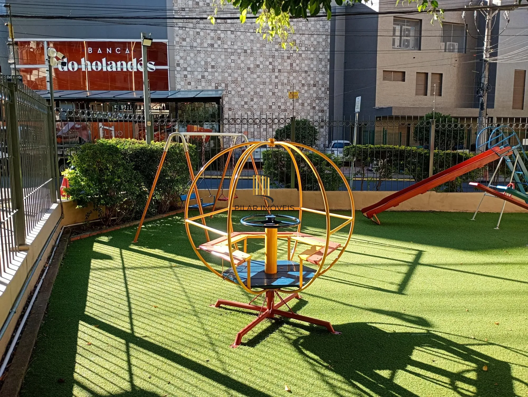 Apartamento 3 quartos, 1 suíte a uma quadra da Plínio