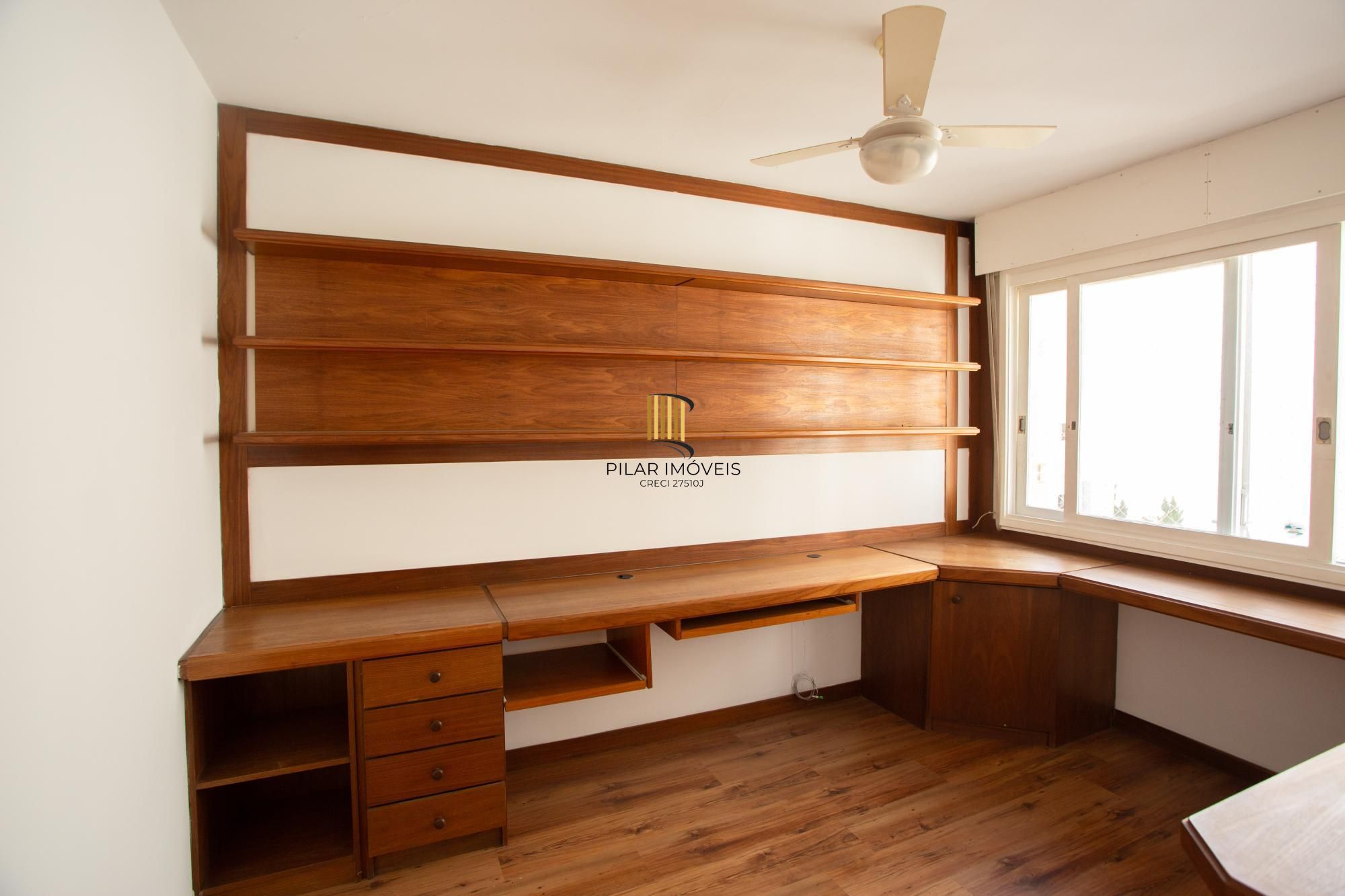 Apartamento 2 dormitórios no bairro Cidade Baixa