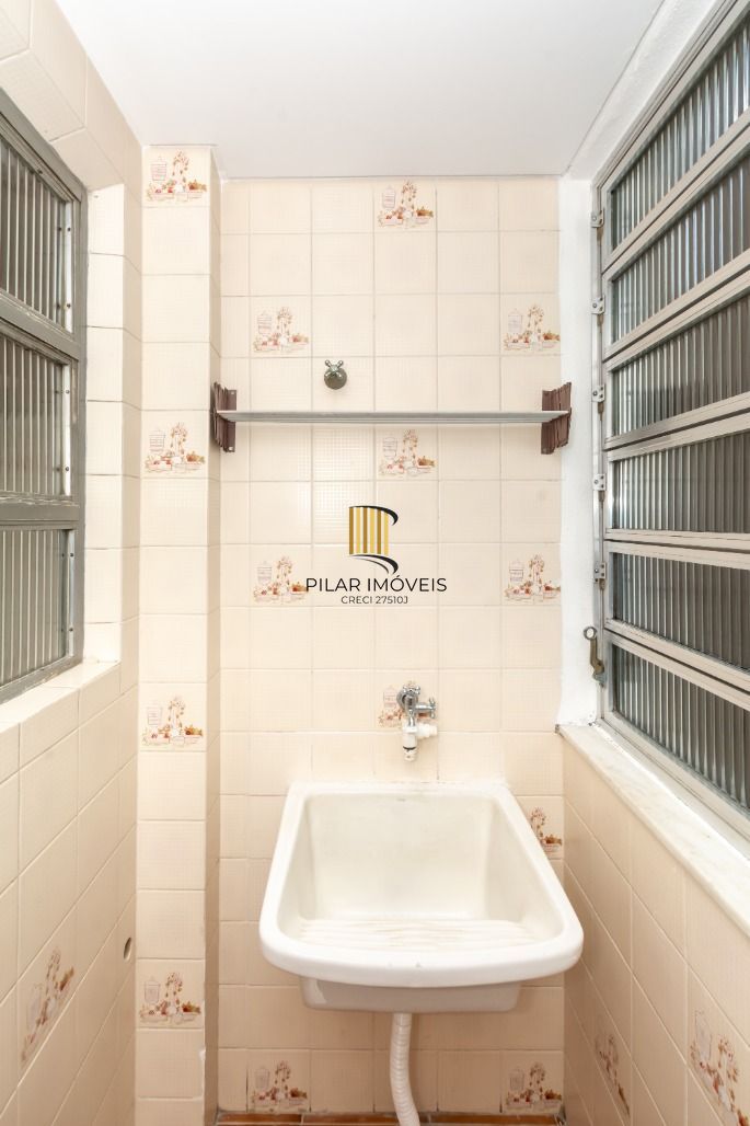 Apartamento 1 dorm. + 1 vaga 57m²  Centro Histórico - Porto Alegre