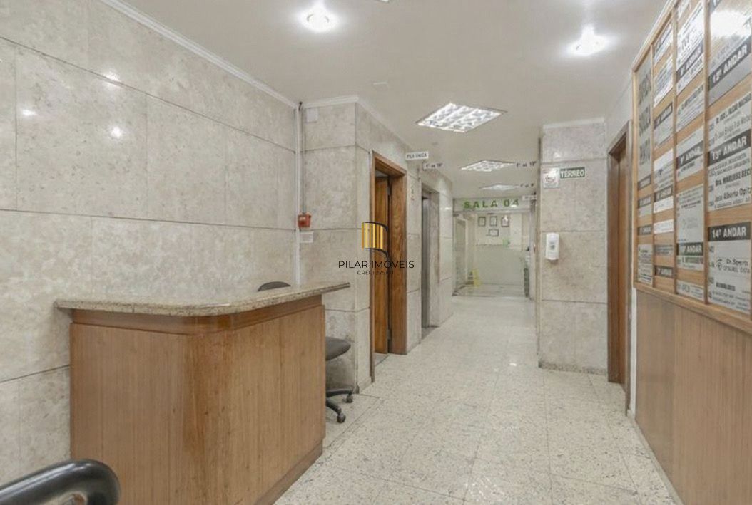 Sala Comercial Reformada no Centro Histórico | 46m² | Portaria 24h