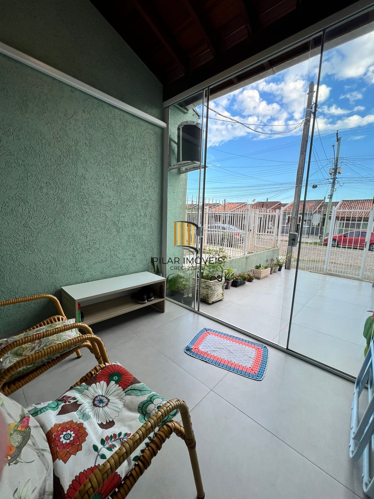 Casa na zonal de 3 dormitórios