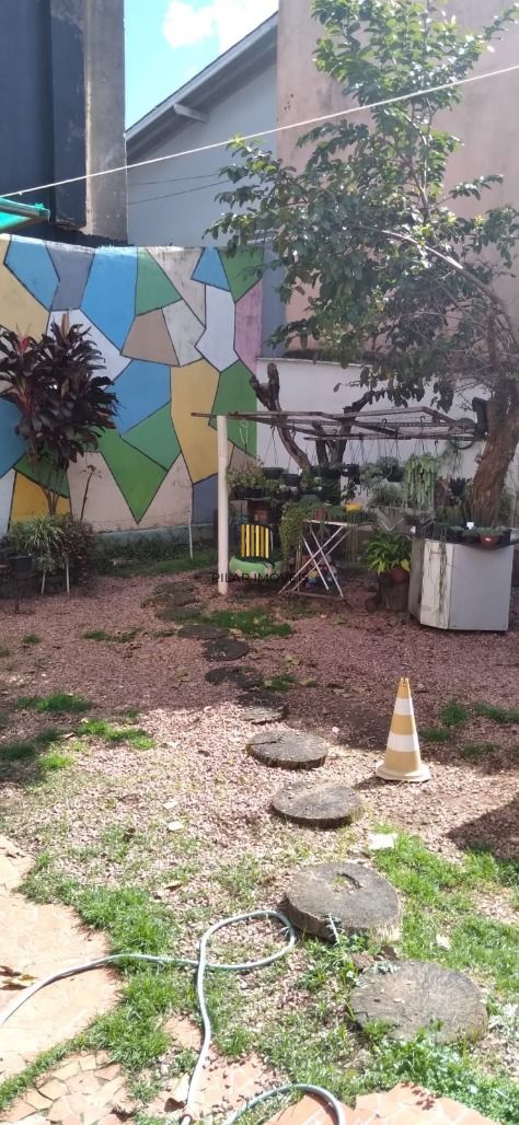 Casa 4 dorm. + 3 vagas 130m²  Três FIgueiras - Porto Alegre - Pilar Imóveis