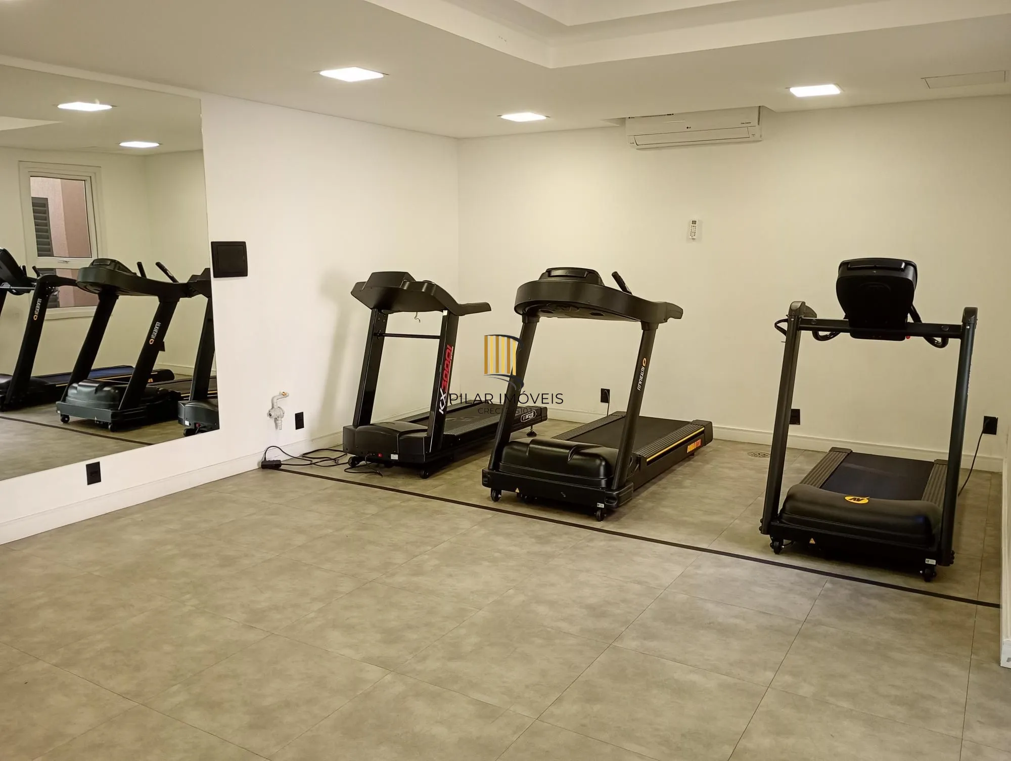 Apartamento 3 quartos, 1 suíte a uma quadra da Plínio