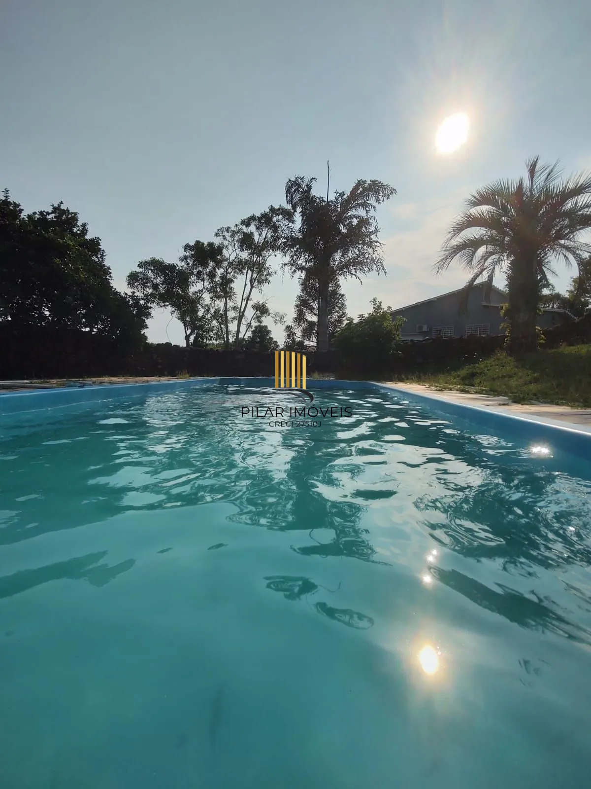 Casa em Condomínio com 5 quartos, 3 vagas e 350m²