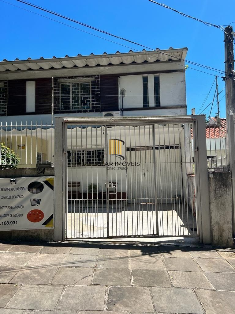 Casa 4 dorm. + 3 vagas 130m²  Três FIgueiras - Porto Alegre