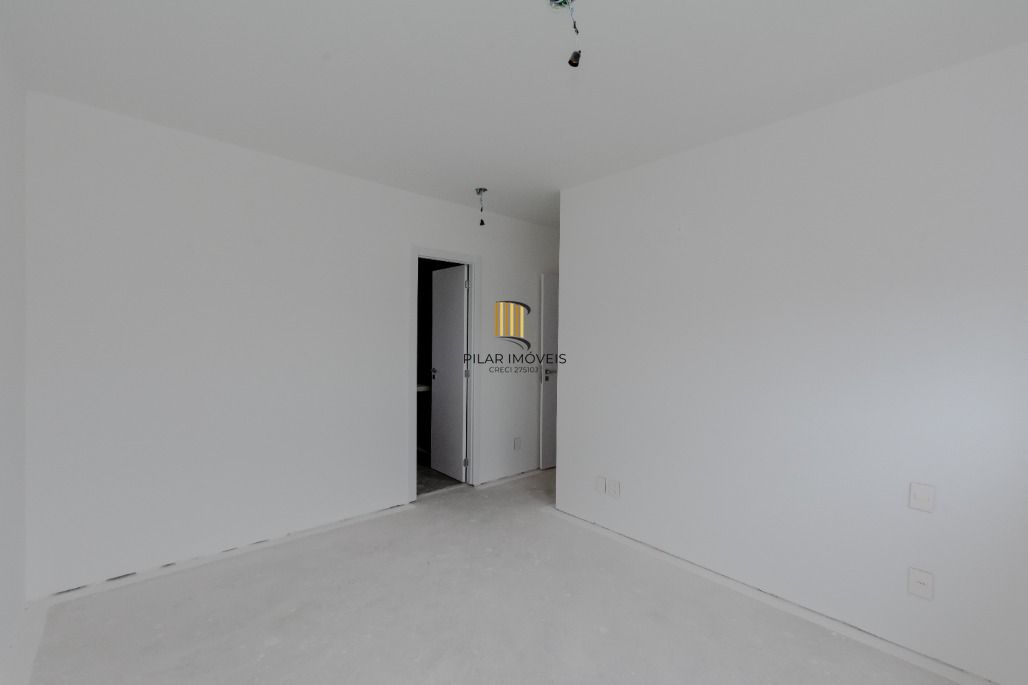APARTAMENTO 3 DORM. 1 SUÍTE + VAGA 76M²  NAVEGANTES - PORTO ALEGRE